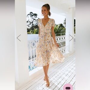 Hello Molly floral midi dress beige yellow